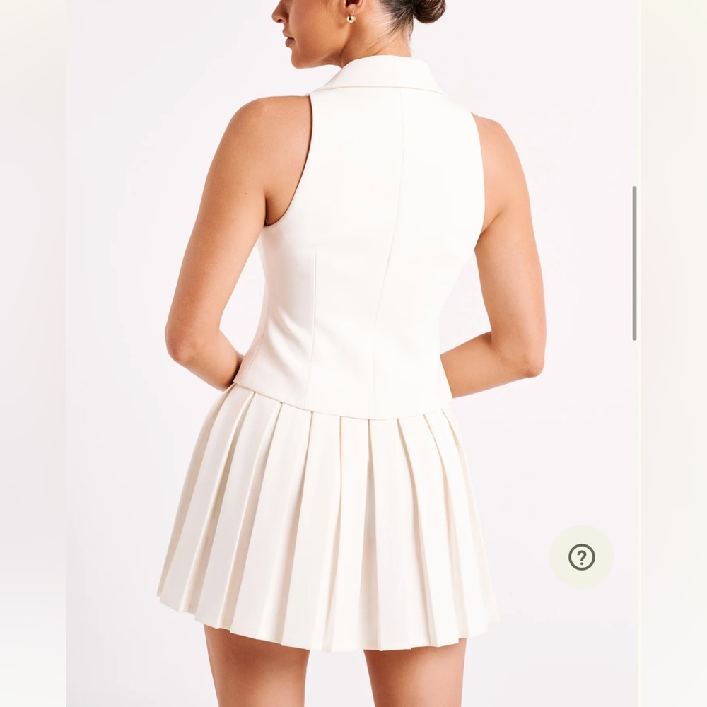 Meshki Mura Suiting Vest and Skirt set size S Ivory - Picture 3 of 12